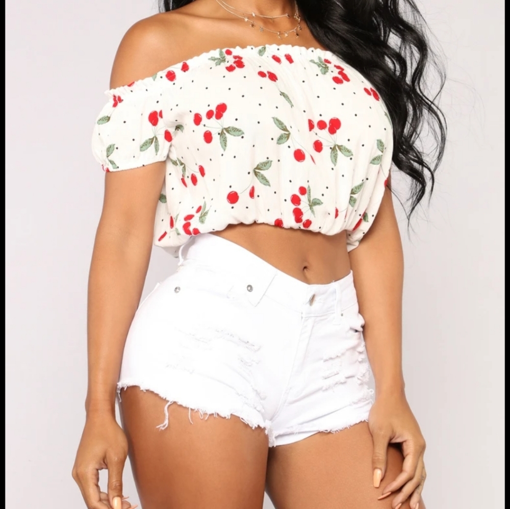 Cherry pie crop top